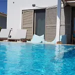 White Lefkada * Καλαμίτσι