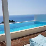 White Lefkada Βίλα