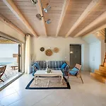 White Lefkada Βίλα